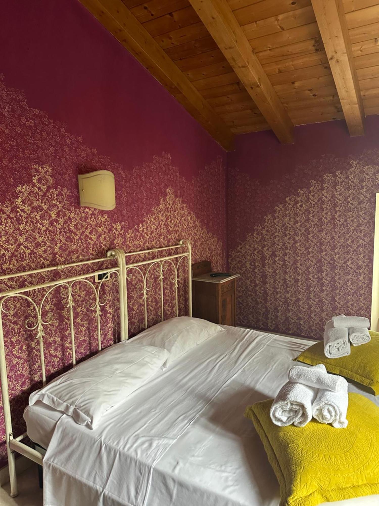 Relais San Michele Guest House Rivoli Veronese Bagian luar foto