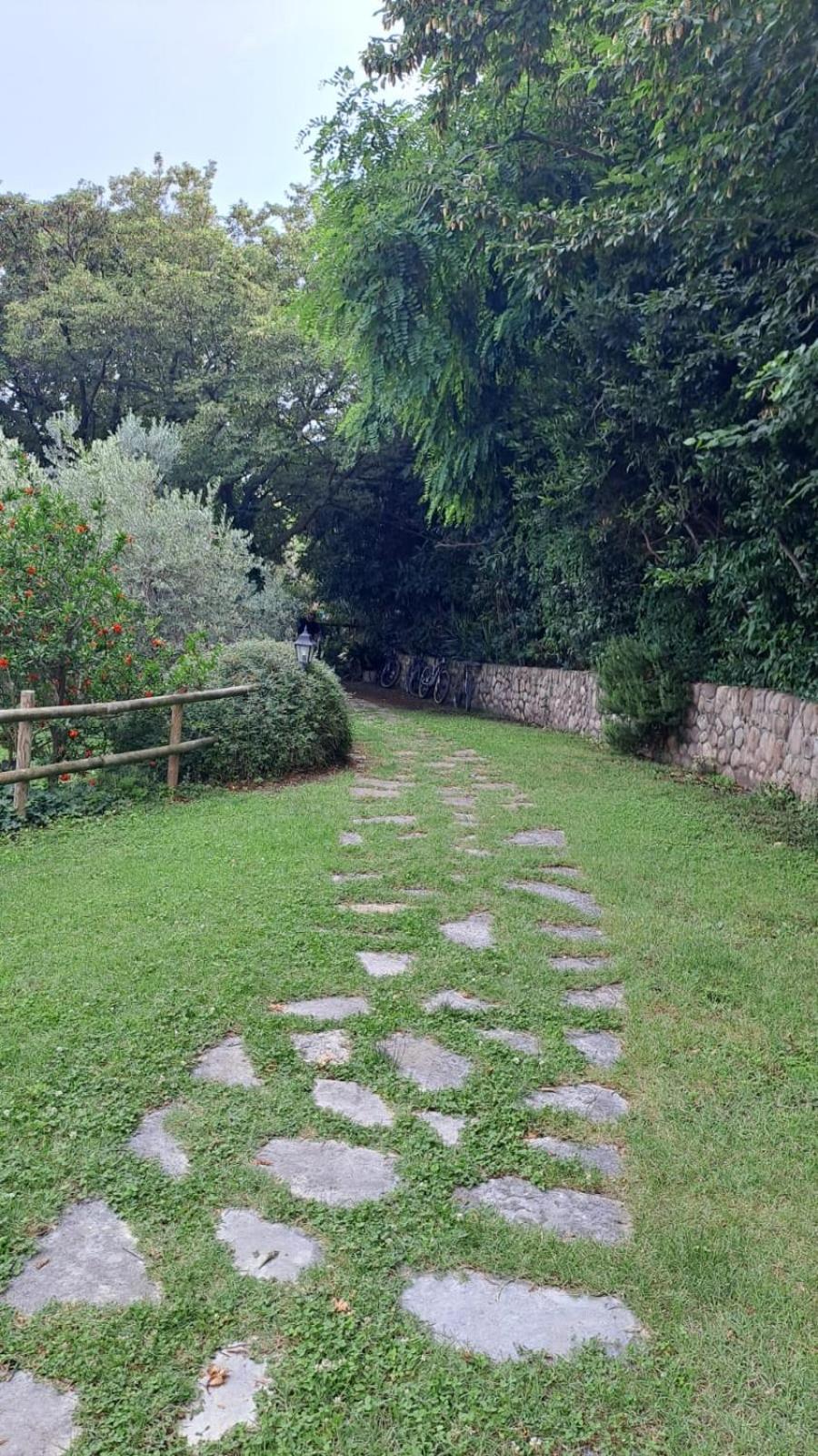 Relais San Michele Guest House Rivoli Veronese Bagian luar foto